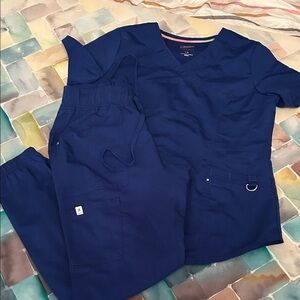 Scrubstar Women's Navy Scrub Set